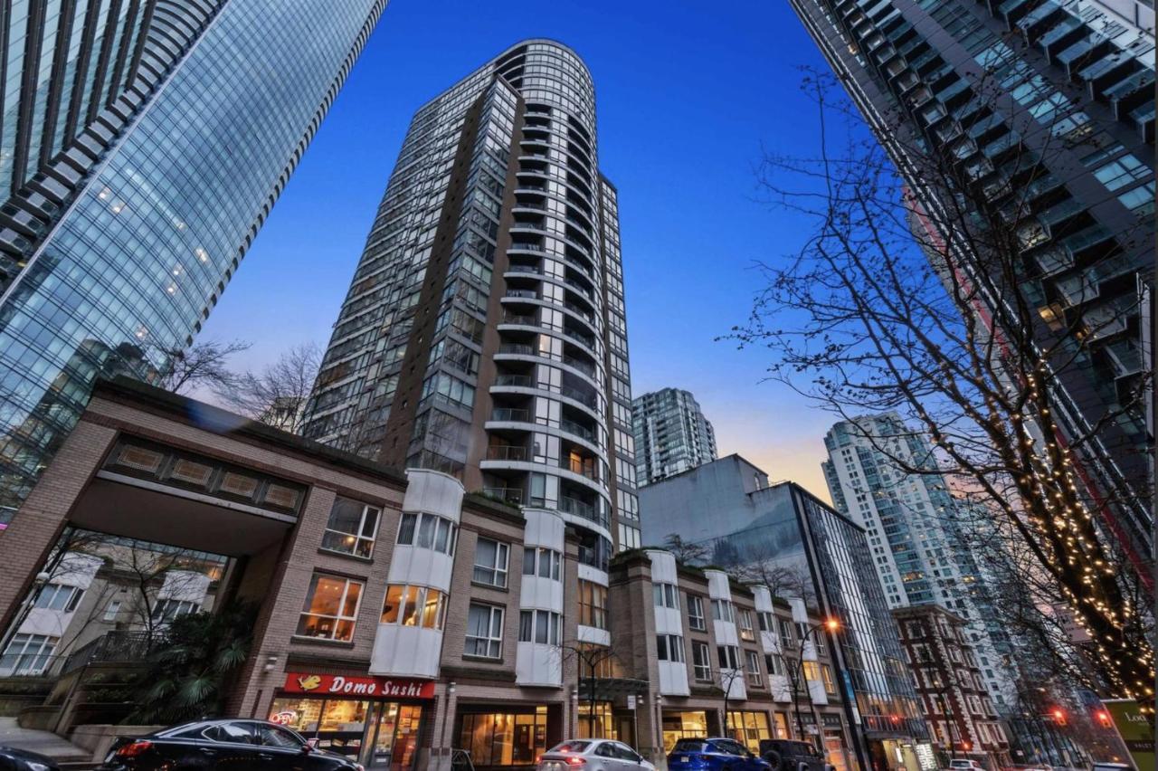 Robson & Granville Luxury Suite Vancouver Dış mekan fotoğraf