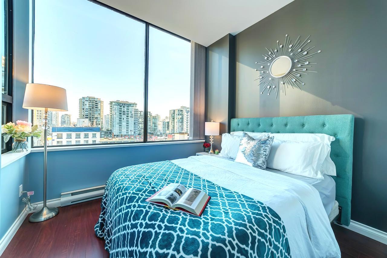 Robson & Granville Luxury Suite Vancouver Dış mekan fotoğraf